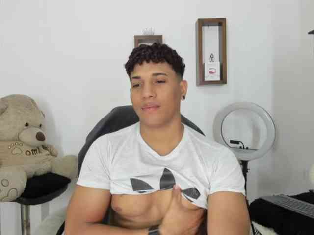 yoximanuelprime Sex Cam Show
