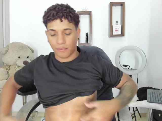 yoximanuelprime Sex Cam Show
