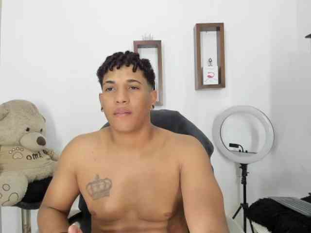 yoximanuelprime Sex Cam Show