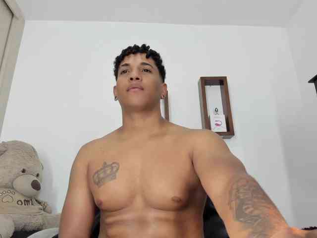 yoximanuelprime Sex Cam Show