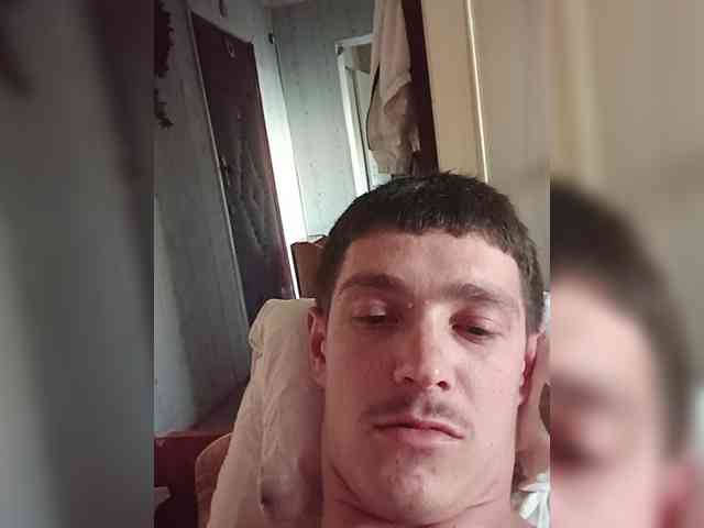 Sergo001 Live Webcam on BongaCams