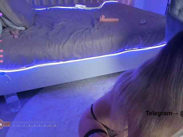 fre_forever webcam
