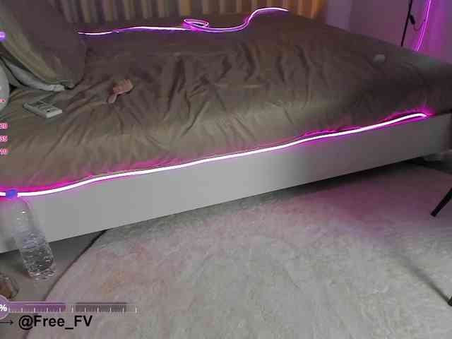 fre_forever webcam