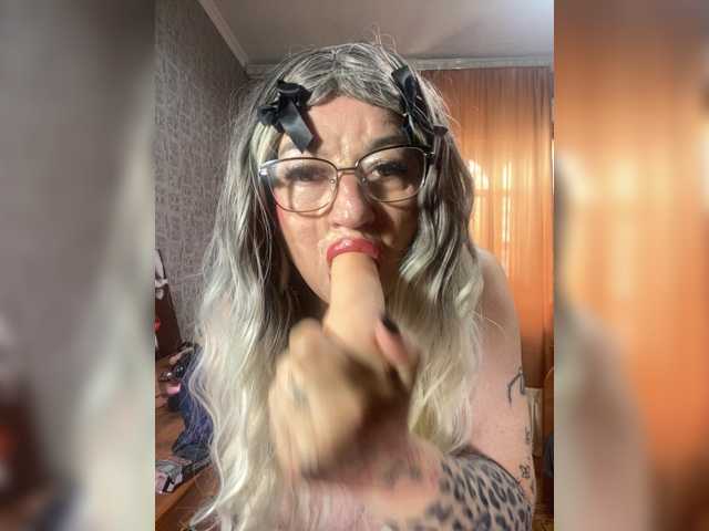 SVETIKBOMBOCHKA