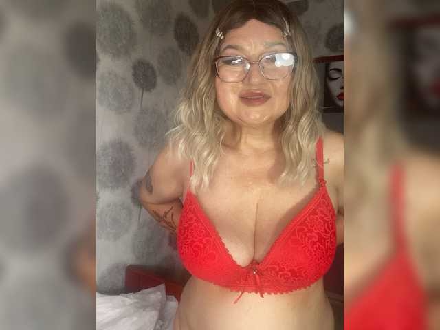 go to chat with MissTemperament
