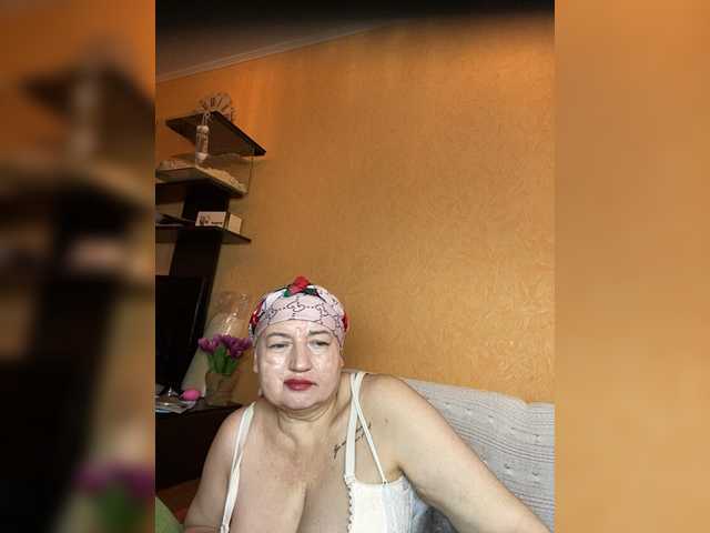 SVETIKBOMBOCHKA's BongaCams show and profile