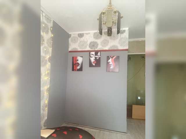 SVETIKBOMBOCHKA live cam on BongaCams