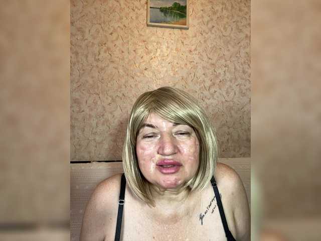 SVETIKBOMBOCHKA live cam on BongaCams
