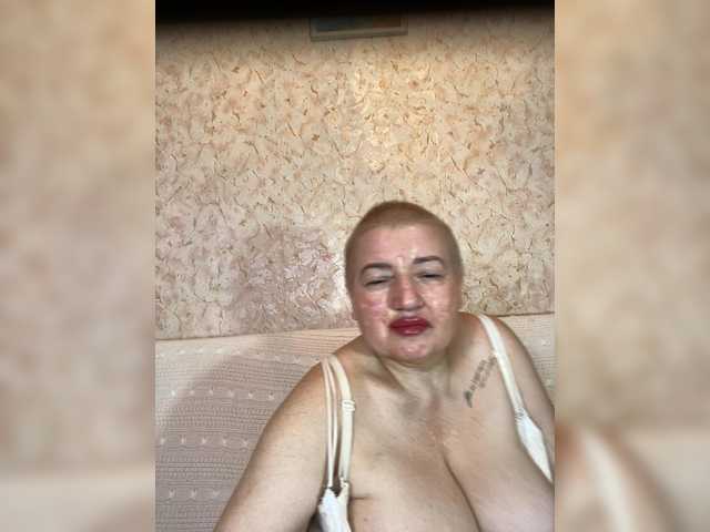 видео SVETIKBOMBOCHKA
