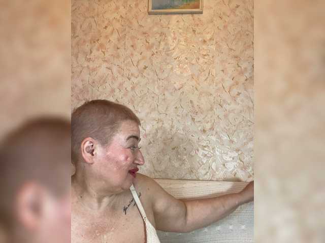 SVETIKBOMBOCHKA