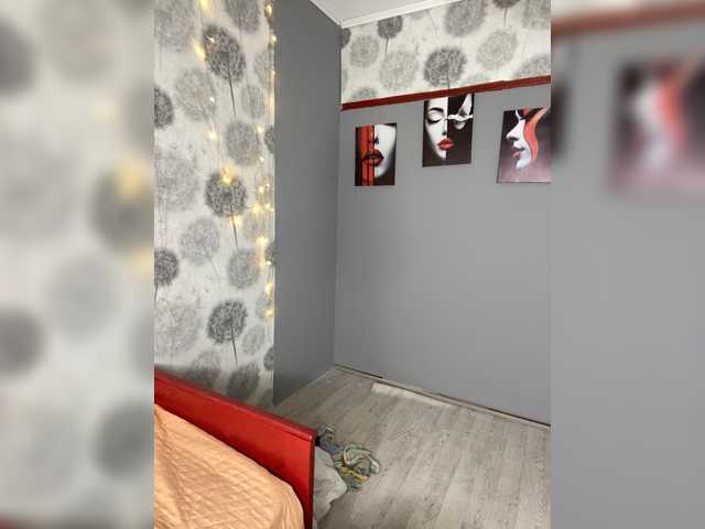 SVETIKBOMBOCHKA live cam on BongaCams