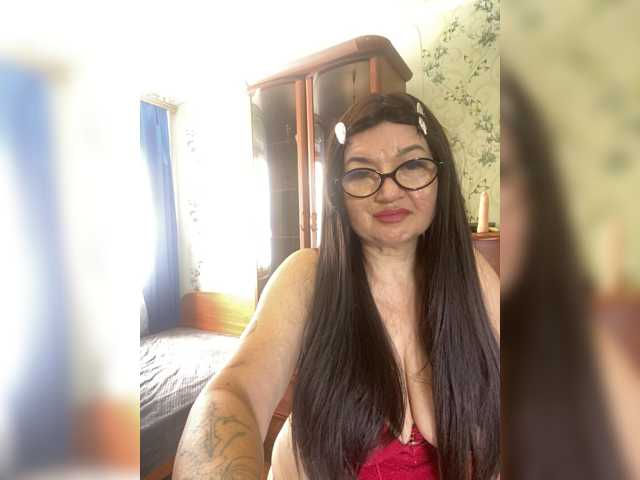 SVETIKBOMBOCHKA, live now on BongaCams