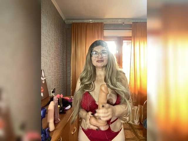 le modèle MissTemperament est en webcam porno dans un show sur le site bongacams, il possède les tags suivants: White/Caucasian,Blonde,Hairy