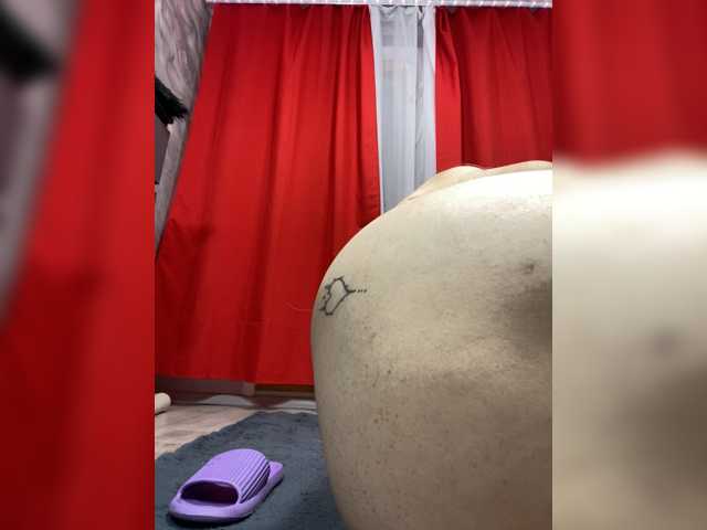 Webcam-Model SVETIKBOMBOCHKA