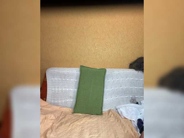 SVETIKBOMBOCHKA's BongaCams show and profile