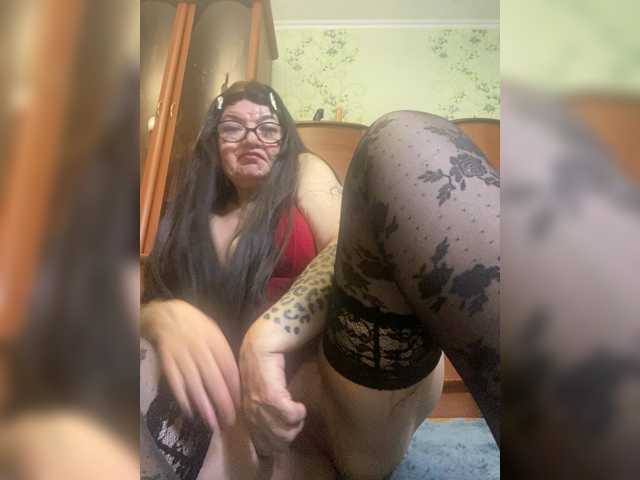 SVETIKBOMBOCHKA live cam on BongaCams