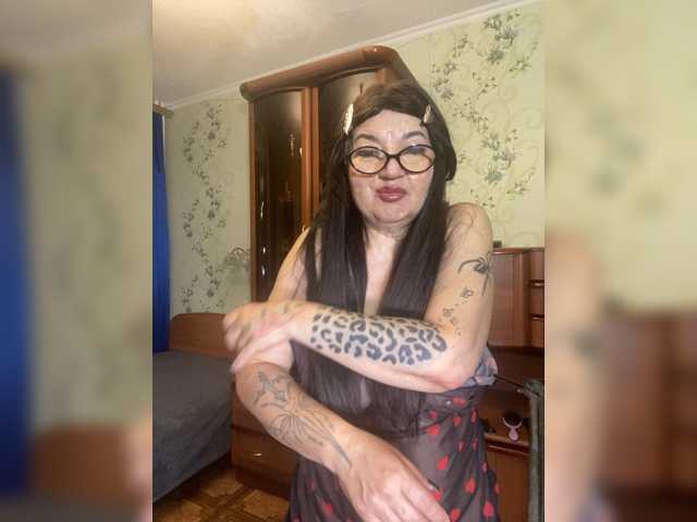MissTemperament live cam preview
