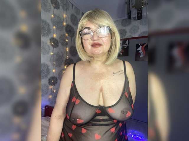 svetikbombochka live sex show