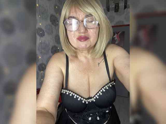 barbara_milf's live room