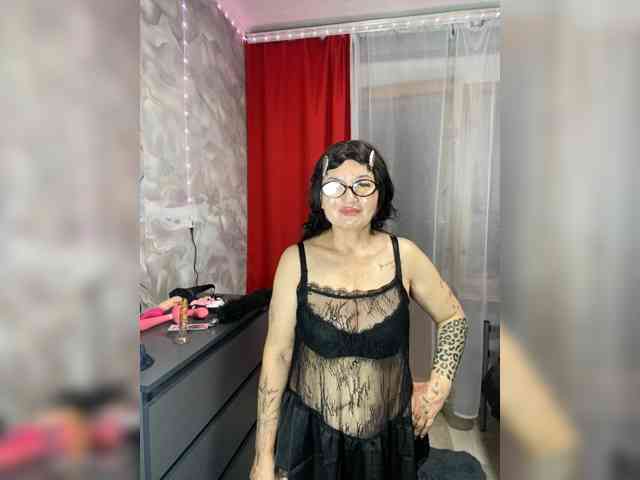 misstemperament's live room
