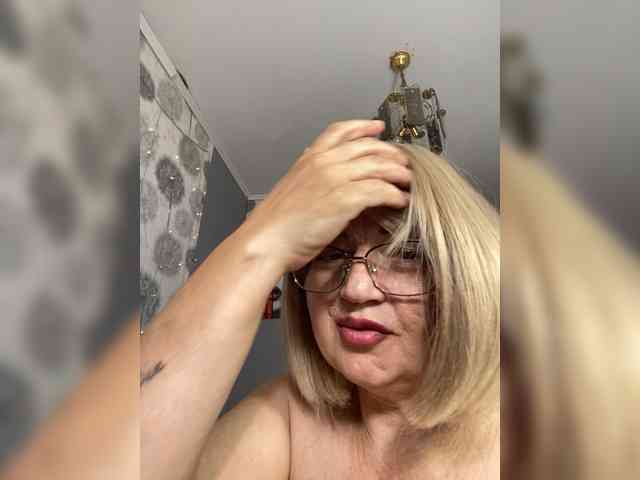 Barbara_milf's cam show statistics and live stream