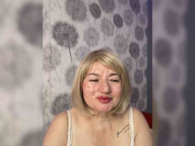 SVETIKBOMBOCHKA Sex Cam Show