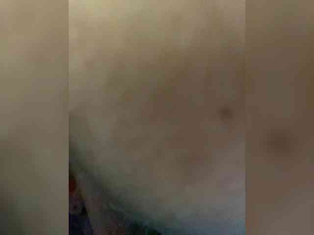 MissTemperament webcam