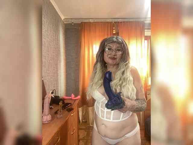 Model: MissTemperament