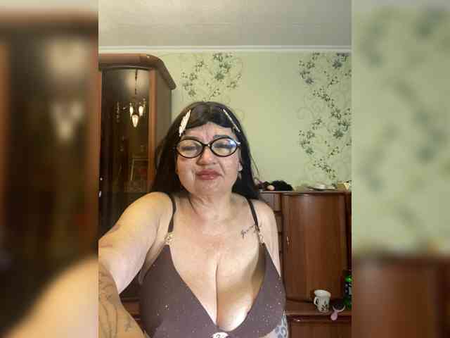 Model: MissTemperament
