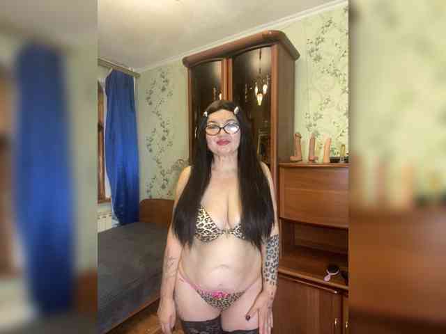 MissTemperament webcam