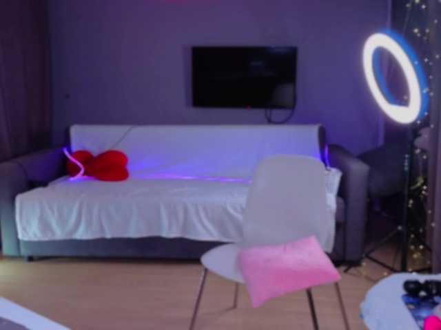 NicoleHampton live cam on BongaCams