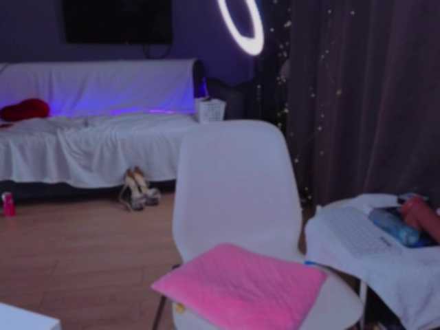 NicoleHampton live cam on BongaCams