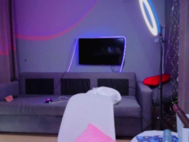 NicoleHampton live cam on BongaCams