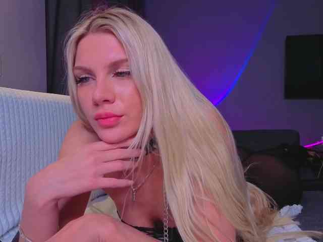 NicoleHampton webcam