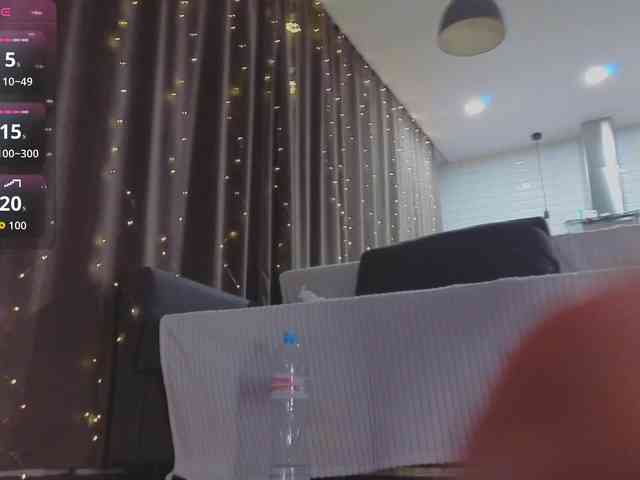 NicoleHampton webcam