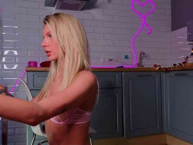 NicoleHampton webcam