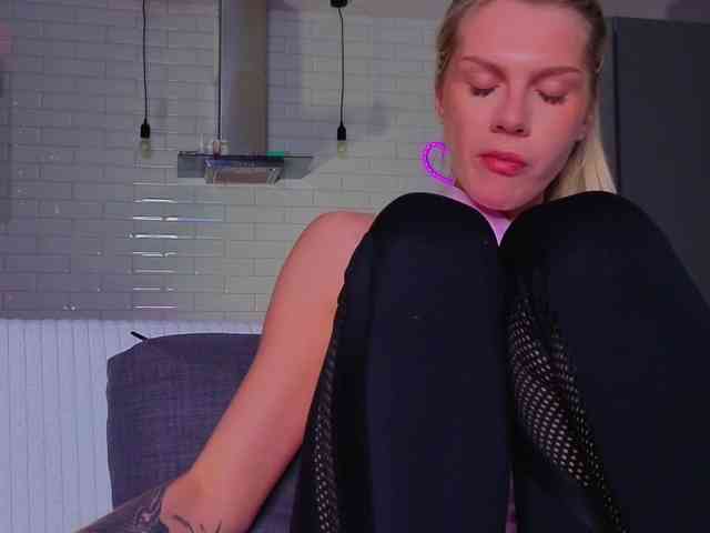 NicoleHampton webcam