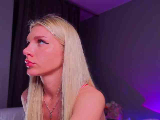 NicoleHampton webcam