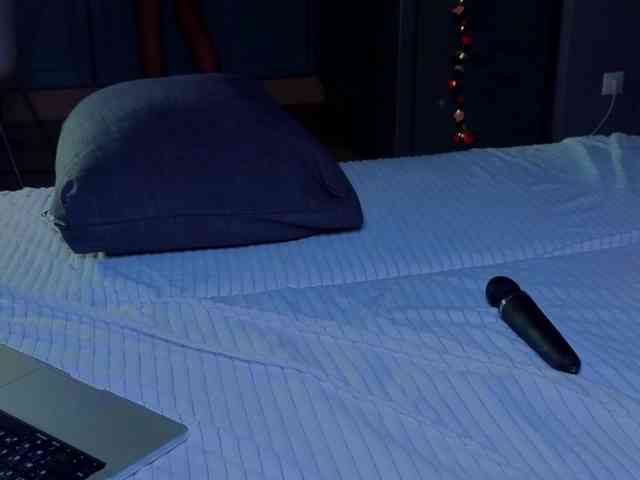 NicoleHampton webcam