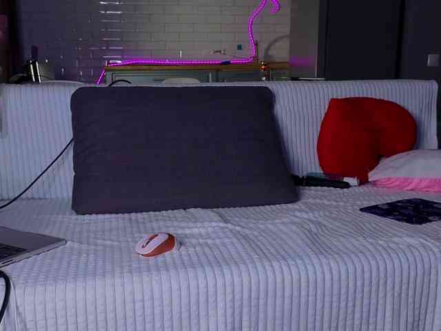 NicoleHampton webcam