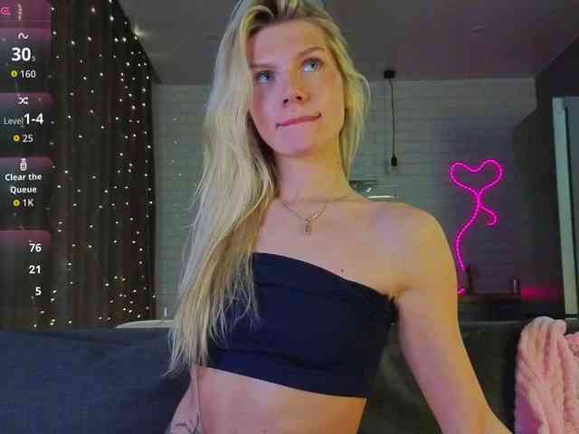NicoleHampton webcam