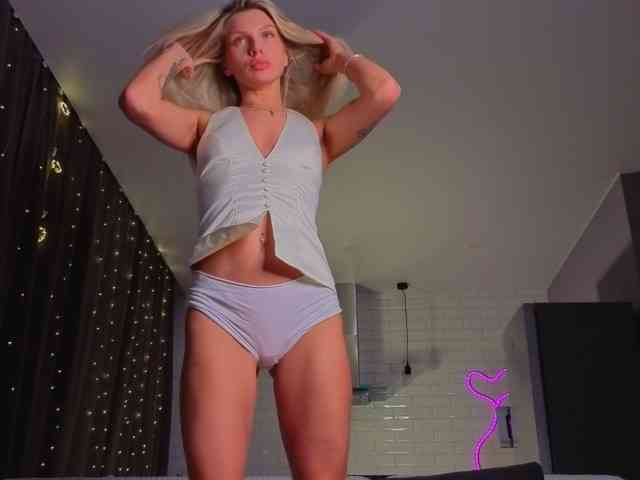 NicoleHampton webcam