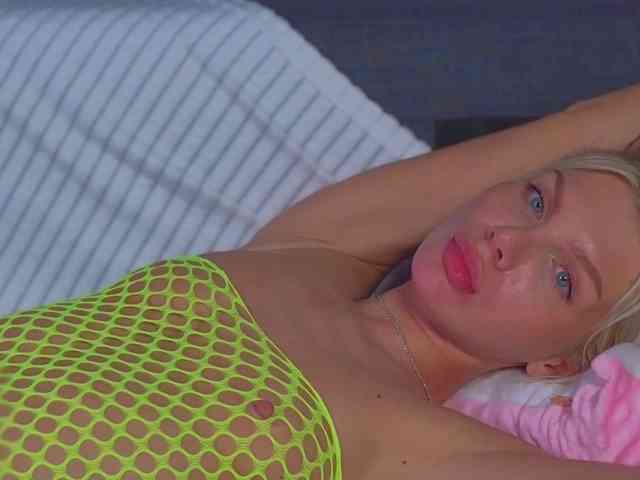 NicoleHampton webcam