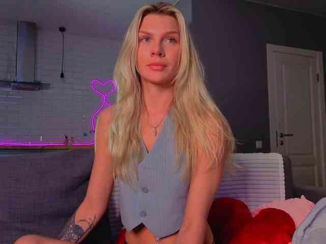 NicoleHampton webcam