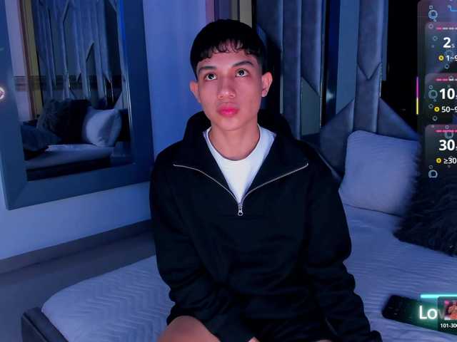 sebax-00 live webcam show