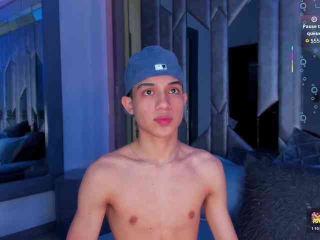 sebax-00 Sex Cam Show