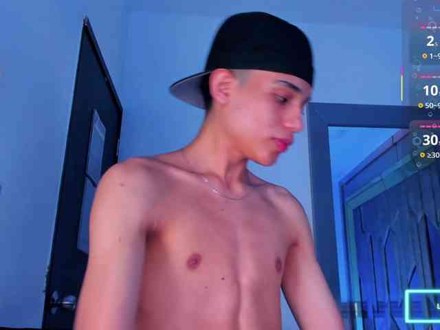 sebax-00 Live Webcam on BongaCams