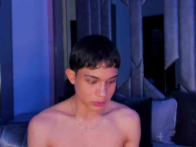 sebax-00 Sex Cam Show