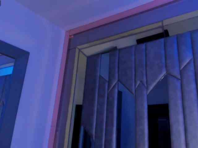 sebax-00 Sex Cam Show
