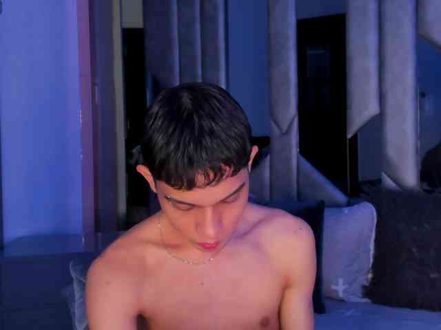sebax-00 Sex Cam Show